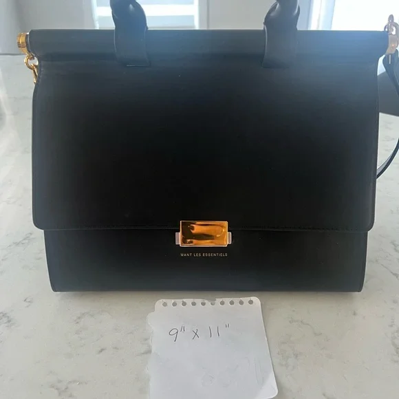 Elegant Black Handbag - Picture 7 of 7